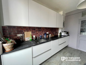 VENDU PAR L’AGENCE !  Appartement Rennes Arsenal – Redon – 6 pièces de 135.01m2 – cave – 4 chambres double exposition – 2 caves –