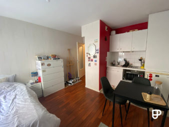 Vendu par l’agence ! Appartement Studio –  Bail en cours – Non Meublé – Rez-de-chaussée – 21,44m² – Parking – Rennes Centre – Rue de Dinan